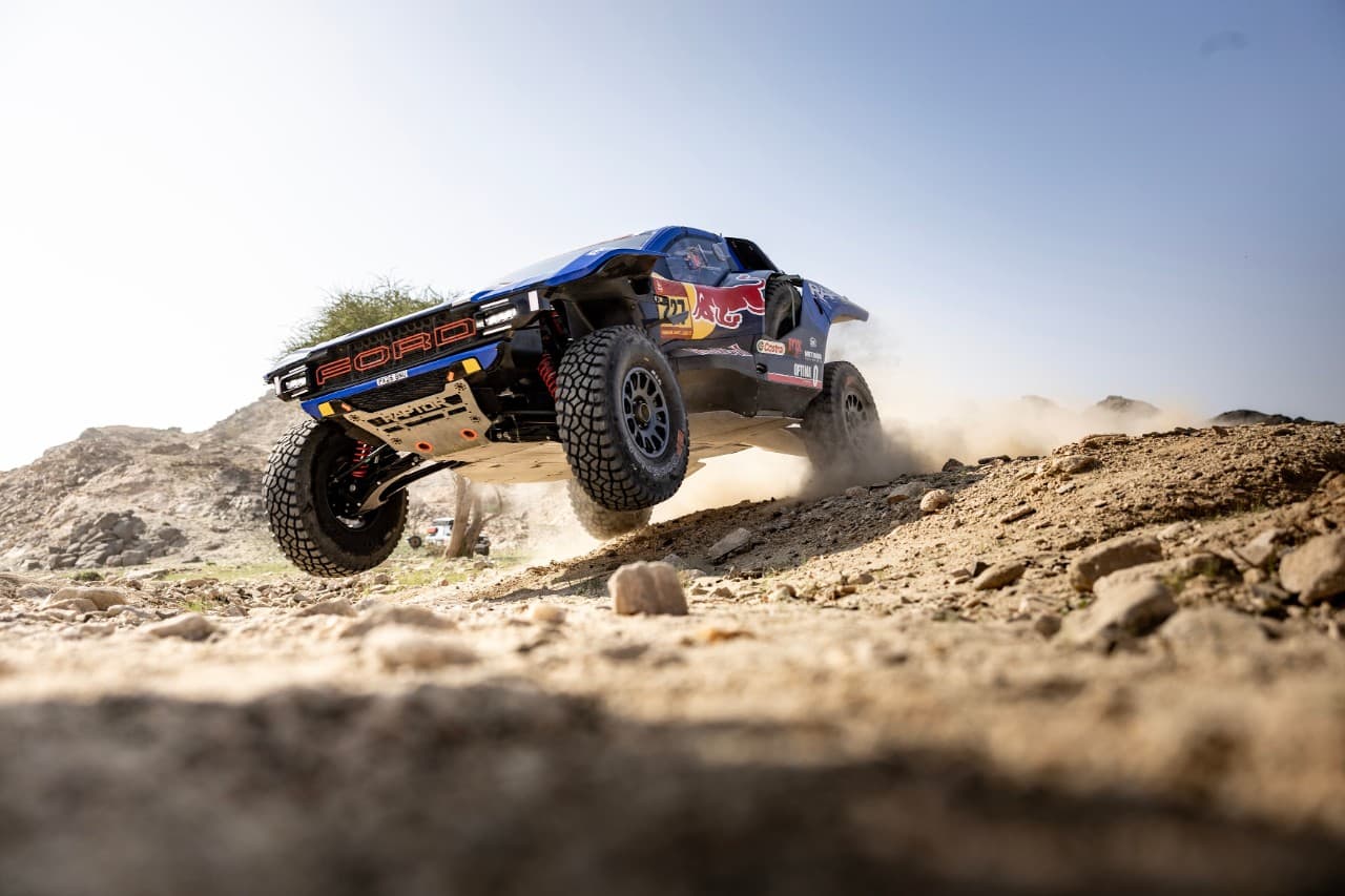 Nani Roma and the Raptor T1+ during the 2026 Dakar Rally